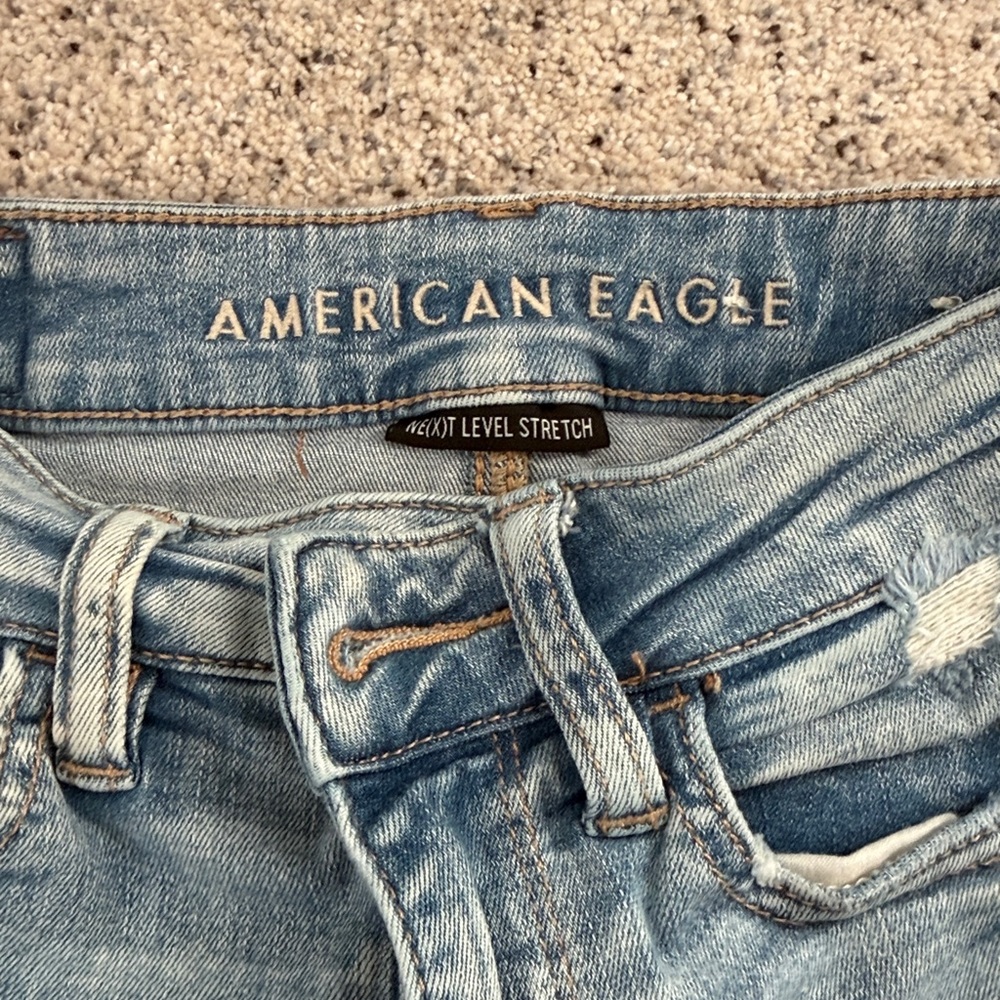 American Eagle Outfitters Light Blue Skinny Jeans